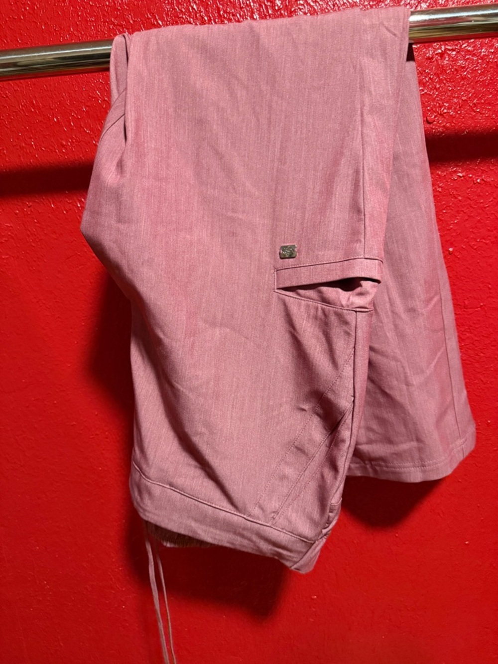072. NWOT Grey's Anatomy Rose Pink Signature Scrub Pants